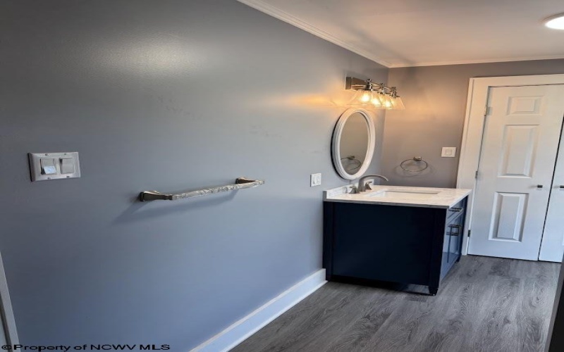 418 Columbia Street, Fairmont, West Virginia 26554, 4 Bedrooms Bedrooms, 8 Rooms Rooms,2 BathroomsBathrooms,Single Family Detached,For Sale,Columbia,10161008