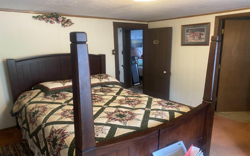 210 Jameson Avenue, Parsons, West Virginia 26287, 4 Bedrooms Bedrooms, 8 Rooms Rooms,1 BathroomBathrooms,Single Family Detached,For Sale,Jameson,10161007