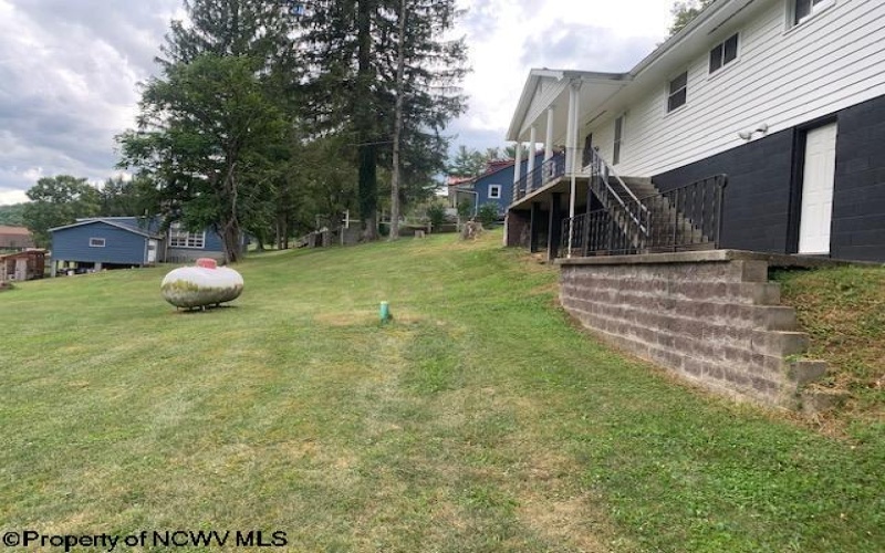30 Dunham Cut Road, Belington, West Virginia 26250, 2 Bedrooms Bedrooms, 4 Rooms Rooms,1 BathroomBathrooms,Single Family Detached,For Sale,Dunham Cut,10161004