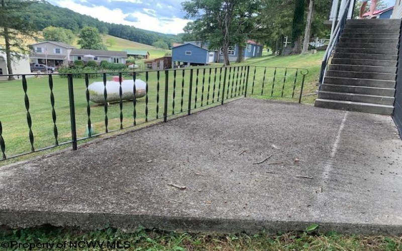 30 Dunham Cut Road, Belington, West Virginia 26250, 2 Bedrooms Bedrooms, 4 Rooms Rooms,1 BathroomBathrooms,Single Family Detached,For Sale,Dunham Cut,10161004