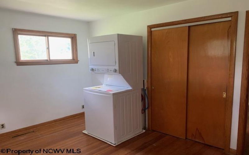 30 Dunham Cut Road, Belington, West Virginia 26250, 2 Bedrooms Bedrooms, 4 Rooms Rooms,1 BathroomBathrooms,Single Family Detached,For Sale,Dunham Cut,10161004