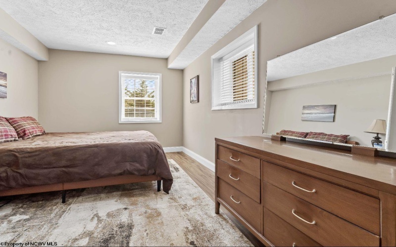 7 Zara Drive, Morgantown, West Virginia 26508, 5 Bedrooms Bedrooms, 8 Rooms Rooms,3 BathroomsBathrooms,Single Family Detached,For Sale,Zara,10161005