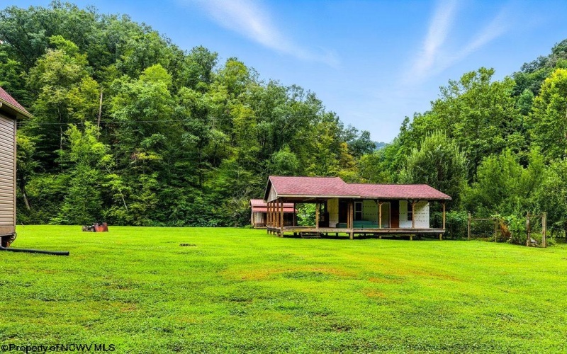 4783 Upper Crooked Fork Road, Gassaway, West Virginia 26624, 3 Bedrooms Bedrooms, 7 Rooms Rooms,2 BathroomsBathrooms,Single Family Detached,For Sale,Upper Crooked Fork,10161016