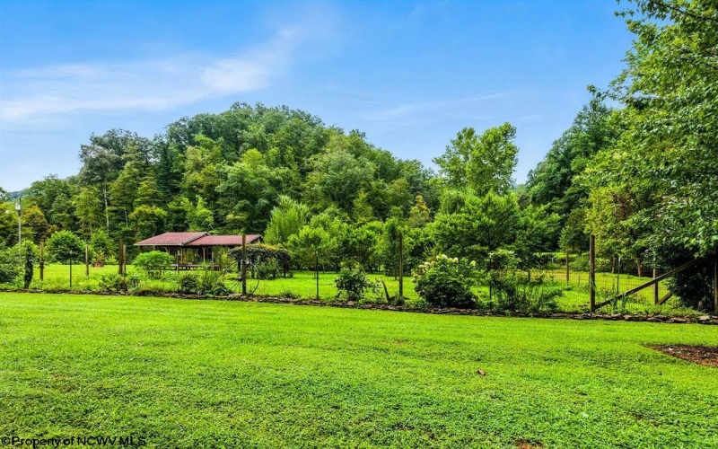 4783 Upper Crooked Fork Road, Gassaway, West Virginia 26624, 3 Bedrooms Bedrooms, 7 Rooms Rooms,2 BathroomsBathrooms,Single Family Detached,For Sale,Upper Crooked Fork,10161016