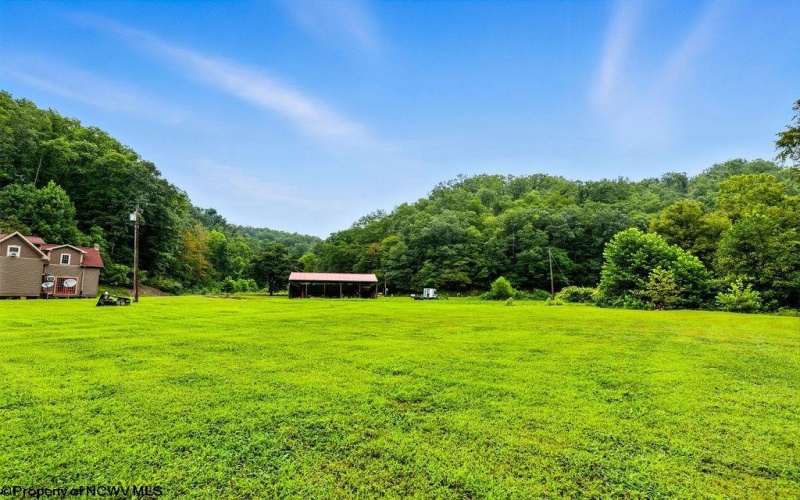4783 Upper Crooked Fork Road, Gassaway, West Virginia 26624, 3 Bedrooms Bedrooms, 7 Rooms Rooms,2 BathroomsBathrooms,Single Family Detached,For Sale,Upper Crooked Fork,10161016