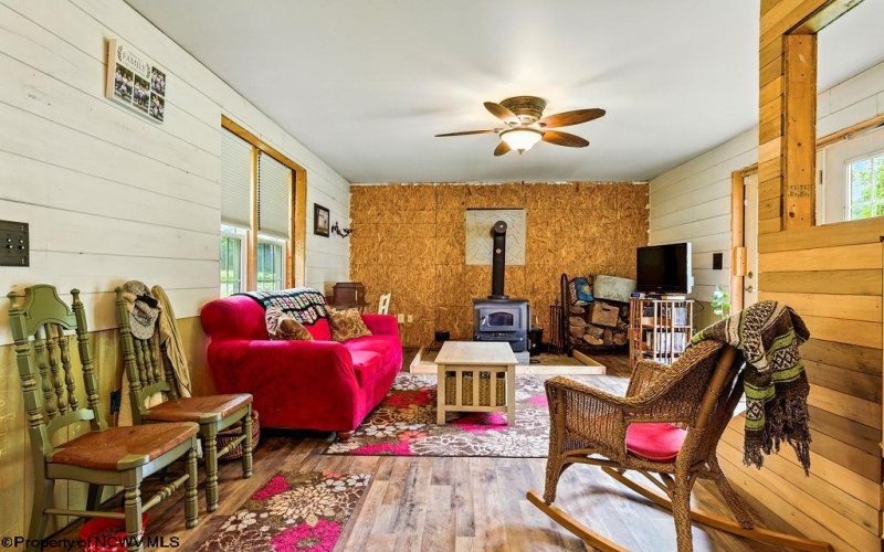 4783 Upper Crooked Fork Road, Gassaway, West Virginia 26624, 3 Bedrooms Bedrooms, 7 Rooms Rooms,2 BathroomsBathrooms,Single Family Detached,For Sale,Upper Crooked Fork,10161016