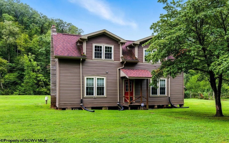 4783 Upper Crooked Fork Road, Gassaway, West Virginia 26624, 3 Bedrooms Bedrooms, 7 Rooms Rooms,2 BathroomsBathrooms,Single Family Detached,For Sale,Upper Crooked Fork,10161016
