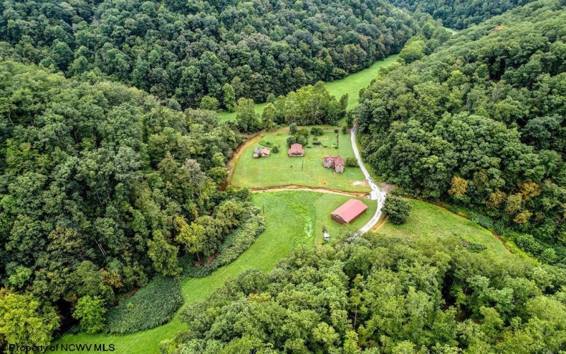 4783 Upper Crooked Fork Road, Gassaway, West Virginia 26624, 3 Bedrooms Bedrooms, 7 Rooms Rooms,2 BathroomsBathrooms,Single Family Detached,For Sale,Upper Crooked Fork,10161016