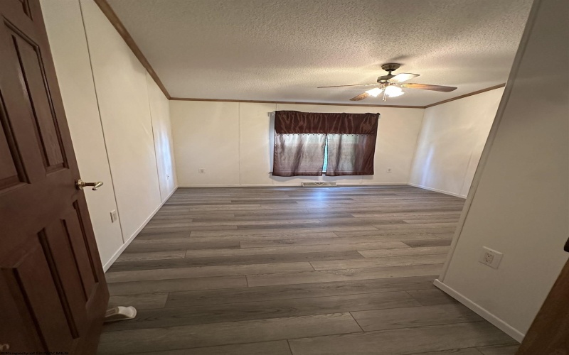 31 Nugget Lane, Fairmont, West Virginia 26554, 3 Bedrooms Bedrooms, 7 Rooms Rooms,2 BathroomsBathrooms,Single Family Detached,For Sale,Nugget,10161013