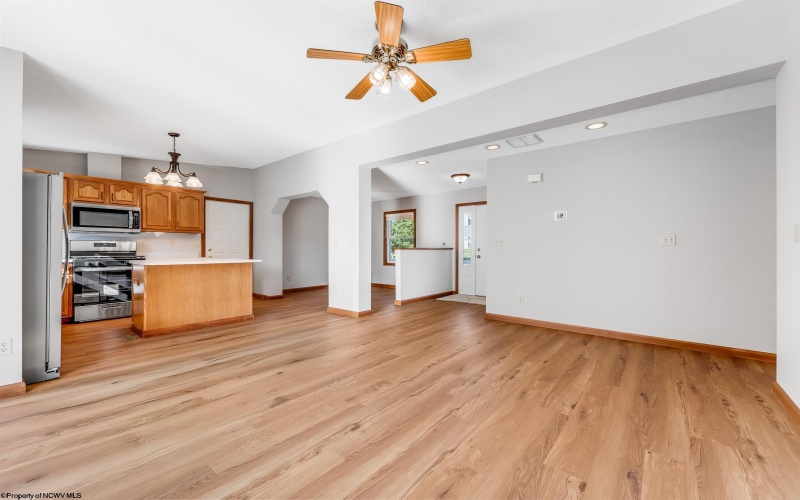 453 Mansfield Avenue, Morgantown, West Virginia 26501, 3 Bedrooms Bedrooms, 6 Rooms Rooms,2 BathroomsBathrooms,Single Family Detached,For Sale,Mansfield,10161037
