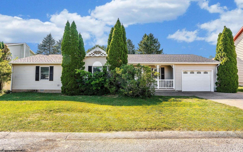 453 Mansfield Avenue, Morgantown, West Virginia 26501, 3 Bedrooms Bedrooms, 6 Rooms Rooms,2 BathroomsBathrooms,Single Family Detached,For Sale,Mansfield,10161037