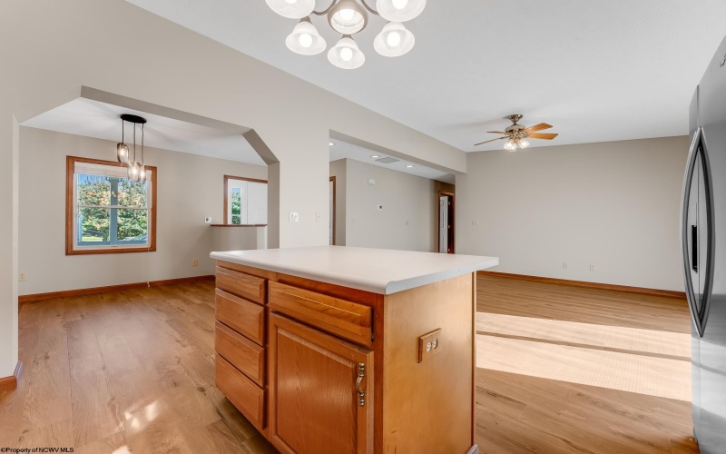 453 Mansfield Avenue, Morgantown, West Virginia 26501, 3 Bedrooms Bedrooms, 6 Rooms Rooms,2 BathroomsBathrooms,Single Family Detached,For Sale,Mansfield,10161037