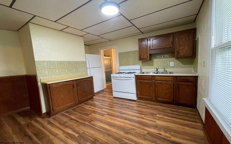 46 Florida Street, Buckhannon, West Virginia 26201-2887, 1 Bedroom Bedrooms, 4 Rooms Rooms,1 BathroomBathrooms,Residential Rentals,For Rent,Florida,10161033