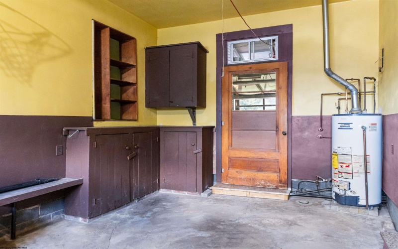1725 S Davis Avenue, Elkins, West Virginia 26241, 3 Bedrooms Bedrooms, 5 Rooms Rooms,2 BathroomsBathrooms,Single Family Detached,For Sale,S Davis,10161020