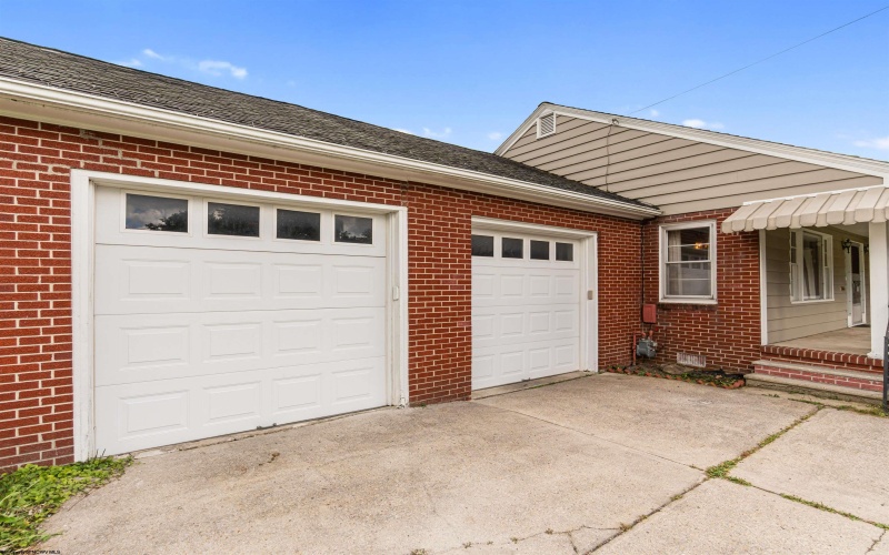 1725 S Davis Avenue, Elkins, West Virginia 26241, 3 Bedrooms Bedrooms, 5 Rooms Rooms,2 BathroomsBathrooms,Single Family Detached,For Sale,S Davis,10161020