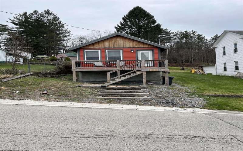 128 Brown Street, Thomas, West Virginia 26292, 2 Bedrooms Bedrooms, 4 Rooms Rooms,1 BathroomBathrooms,Single Family Detached,For Sale,Brown,10157291