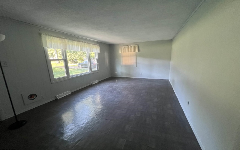 1364 Dogtown Road, Reedsville, West Virginia 26547, 2 Bedrooms Bedrooms, 4 Rooms Rooms,1 BathroomBathrooms,Single Family Detached,For Sale,Dogtown,10161032