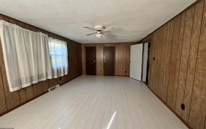 1364 Dogtown Road, Reedsville, West Virginia 26547, 2 Bedrooms Bedrooms, 4 Rooms Rooms,1 BathroomBathrooms,Single Family Detached,For Sale,Dogtown,10161032