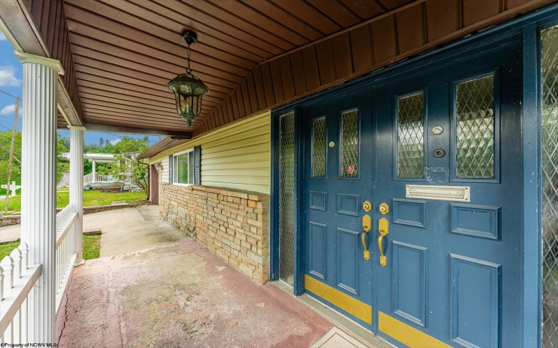 120 Parkview Drive, Morgantown, West Virginia 26501, 2 Bedrooms Bedrooms, 6 Rooms Rooms,1 BathroomBathrooms,Single Family Detached,For Sale,Parkview,10161031