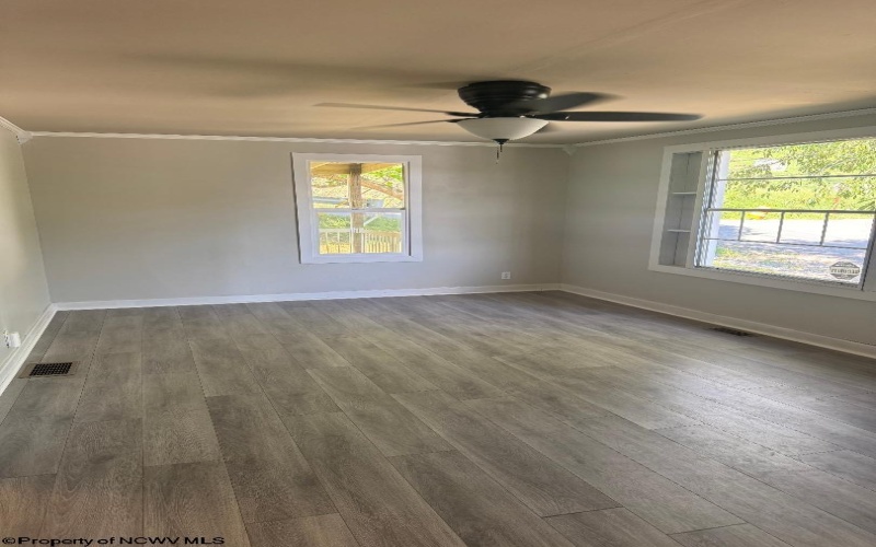 8287 Gordon Street, Stonewood, West Virginia 26301, 2 Bedrooms Bedrooms, 6 Rooms Rooms,1 BathroomBathrooms,Single Family Detached,For Sale,Gordon,10161038
