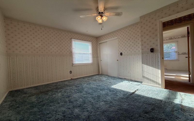 5178 Maple Street, Clarksburg, West Virginia 26301-6931, 3 Bedrooms Bedrooms, 6 Rooms Rooms,1 BathroomBathrooms,Single Family Detached,For Sale,Maple,10161040