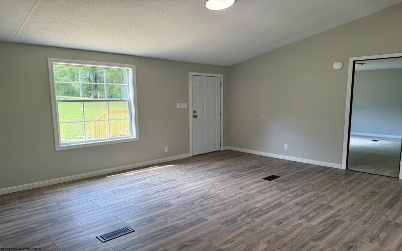 349 Mankins Addition Road, Tunnelton, West Virginia 26444, 3 Bedrooms Bedrooms, 6 Rooms Rooms,2 BathroomsBathrooms,Single Family Detached,For Sale,Mankins Addition,10161045