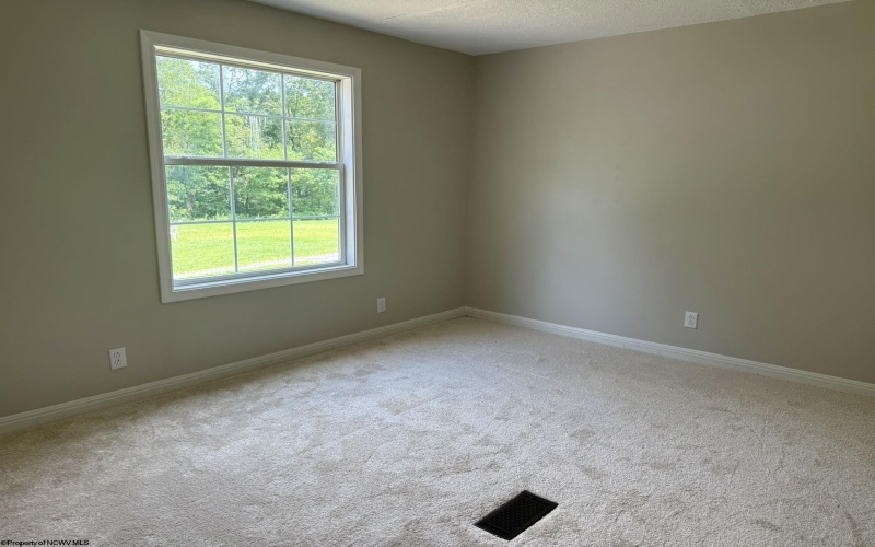 349 Mankins Addition Road, Tunnelton, West Virginia 26444, 3 Bedrooms Bedrooms, 6 Rooms Rooms,2 BathroomsBathrooms,Single Family Detached,For Sale,Mankins Addition,10161045