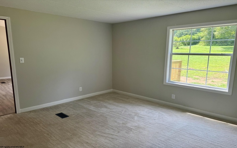 349 Mankins Addition Road, Tunnelton, West Virginia 26444, 3 Bedrooms Bedrooms, 6 Rooms Rooms,2 BathroomsBathrooms,Single Family Detached,For Sale,Mankins Addition,10161045