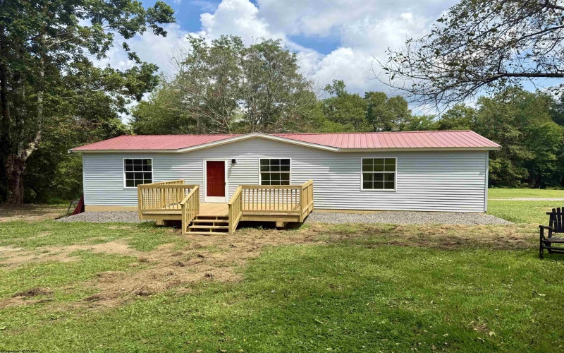 349 Mankins Addition Road, Tunnelton, West Virginia 26444, 3 Bedrooms Bedrooms, 6 Rooms Rooms,2 BathroomsBathrooms,Single Family Detached,For Sale,Mankins Addition,10161045