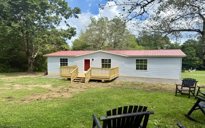 349 Mankins Addition Road, Tunnelton, West Virginia 26444, 3 Bedrooms Bedrooms, 6 Rooms Rooms,2 BathroomsBathrooms,Single Family Detached,For Sale,Mankins Addition,10161045