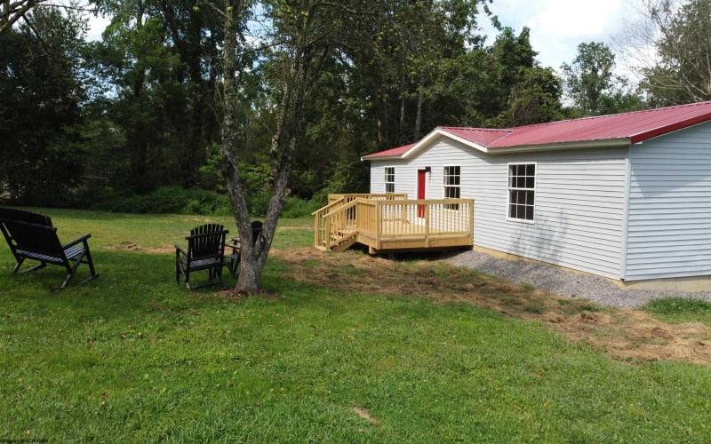 349 Mankins Addition Road, Tunnelton, West Virginia 26444, 3 Bedrooms Bedrooms, 6 Rooms Rooms,2 BathroomsBathrooms,Single Family Detached,For Sale,Mankins Addition,10161045