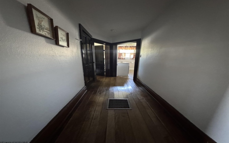 109 Fayette Street, Buckhannon, West Virginia 26201, 3 Bedrooms Bedrooms, 9 Rooms Rooms,2 BathroomsBathrooms,Single Family Detached,For Sale,Fayette,10161044