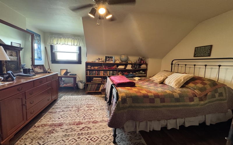 109 Fayette Street, Buckhannon, West Virginia 26201, 3 Bedrooms Bedrooms, 9 Rooms Rooms,2 BathroomsBathrooms,Single Family Detached,For Sale,Fayette,10161044