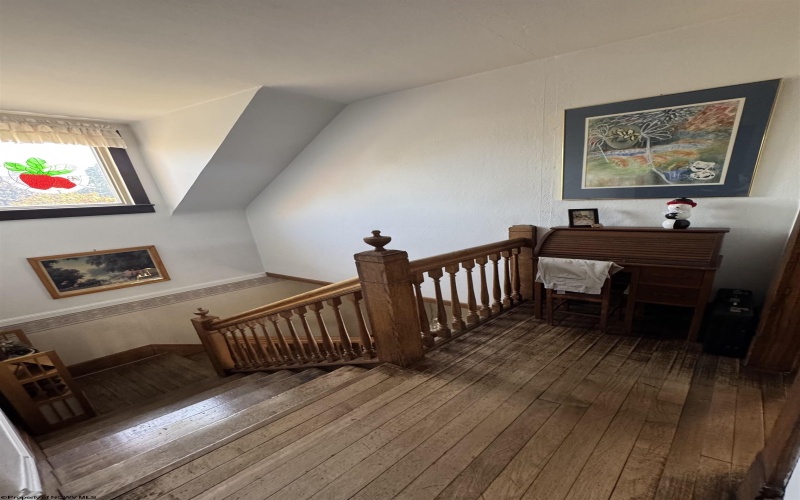 109 Fayette Street, Buckhannon, West Virginia 26201, 3 Bedrooms Bedrooms, 9 Rooms Rooms,2 BathroomsBathrooms,Single Family Detached,For Sale,Fayette,10161044