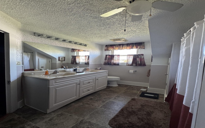 109 Fayette Street, Buckhannon, West Virginia 26201, 3 Bedrooms Bedrooms, 9 Rooms Rooms,2 BathroomsBathrooms,Single Family Detached,For Sale,Fayette,10161044