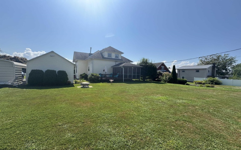 109 Fayette Street, Buckhannon, West Virginia 26201, 3 Bedrooms Bedrooms, 9 Rooms Rooms,2 BathroomsBathrooms,Single Family Detached,For Sale,Fayette,10161044
