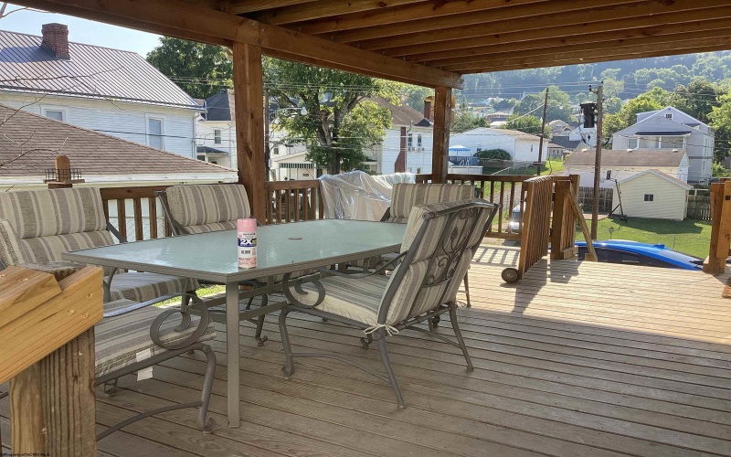 515 Duff Avenue, Clarksburg, West Virginia 26301, 3 Bedrooms Bedrooms, 7 Rooms Rooms,2 BathroomsBathrooms,Single Family Detached,For Sale,Duff,10161042