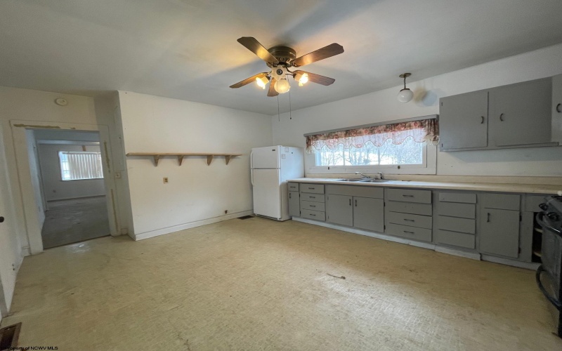 511 Waterloo Road, French Creek, West Virginia 26201, 3 Bedrooms Bedrooms, 7 Rooms Rooms,1 BathroomBathrooms,Single Family Detached,For Sale,Waterloo,10157709