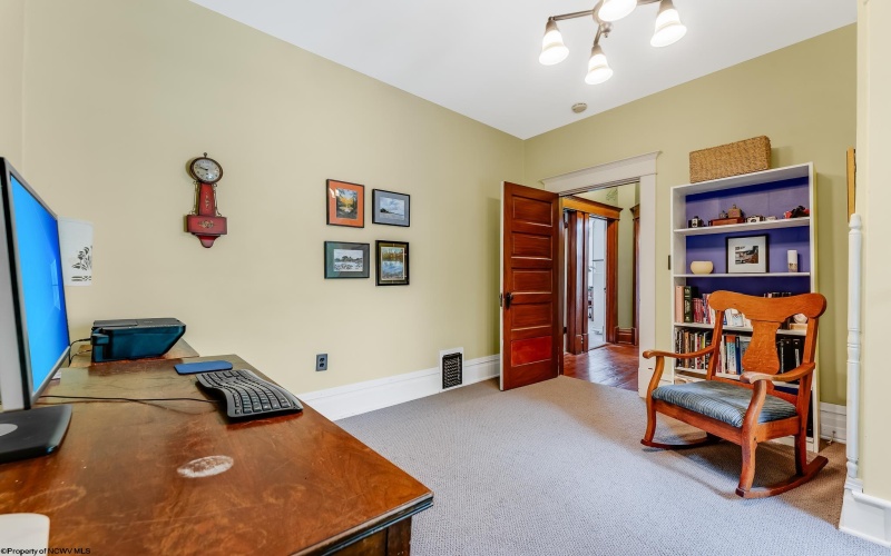344 Maple Avenue, Morgantown, West Virginia 26501, 4 Bedrooms Bedrooms, 7 Rooms Rooms,3 BathroomsBathrooms,Single Family Detached,For Sale,Maple,10161053