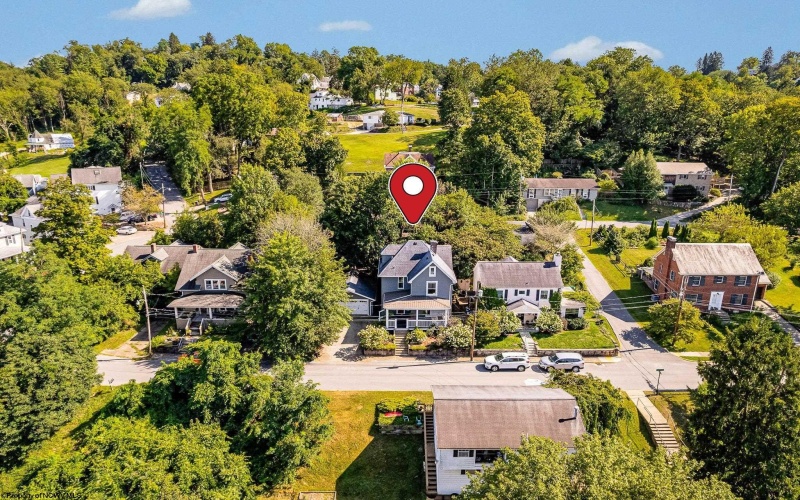 344 Maple Avenue, Morgantown, West Virginia 26501, 4 Bedrooms Bedrooms, 7 Rooms Rooms,3 BathroomsBathrooms,Single Family Detached,For Sale,Maple,10161053