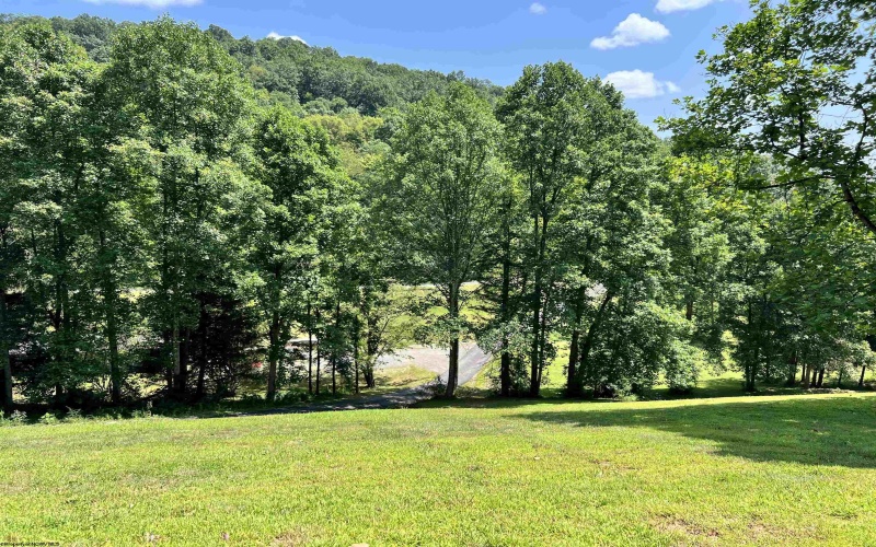 111 Varner Hollow Road, Salem, West Virginia 26426, 7 Bedrooms Bedrooms, 10 Rooms Rooms,3 BathroomsBathrooms,Single Family Detached,For Sale,Varner Hollow,10161066
