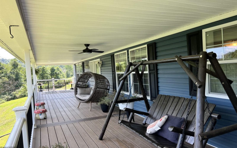 111 Varner Hollow Road, Salem, West Virginia 26426, 7 Bedrooms Bedrooms, 10 Rooms Rooms,3 BathroomsBathrooms,Single Family Detached,For Sale,Varner Hollow,10161066