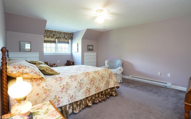71 Foxmoor Road, Belington, West Virginia 26250, 4 Bedrooms Bedrooms, 10 Rooms Rooms,3 BathroomsBathrooms,Single Family Detached,For Sale,Foxmoor,10161074
