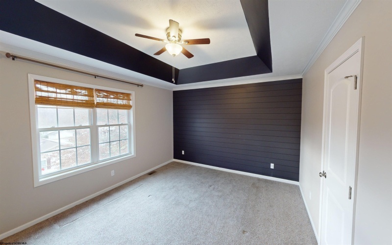 2320 Locust Drive, Fairmont, West Virginia 26554, 4 Bedrooms Bedrooms, 8 Rooms Rooms,3 BathroomsBathrooms,Single Family Detached,For Sale,Locust,10161058