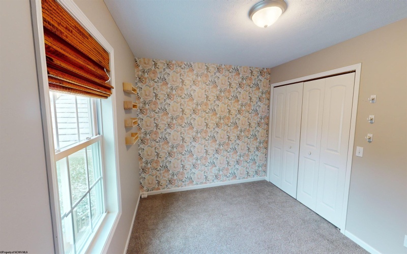 2320 Locust Drive, Fairmont, West Virginia 26554, 4 Bedrooms Bedrooms, 8 Rooms Rooms,3 BathroomsBathrooms,Single Family Detached,For Sale,Locust,10161058