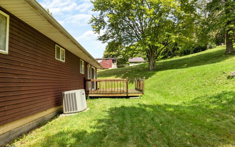 63 Charleston Avenue, Morgantown, West Virginia 26501, 3 Bedrooms Bedrooms, 7 Rooms Rooms,2 BathroomsBathrooms,Single Family Detached,For Sale,Charleston,10161071