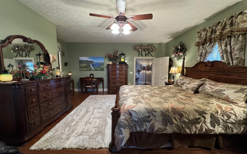 10 Park Street, Buckhannon, West Virginia 26201-2140, 5 Bedrooms Bedrooms, 12 Rooms Rooms,4 BathroomsBathrooms,Single Family Detached,For Sale,Park,10161072