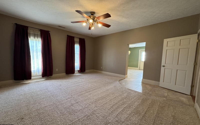 10 Park Street, Buckhannon, West Virginia 26201-2140, 5 Bedrooms Bedrooms, 12 Rooms Rooms,4 BathroomsBathrooms,Single Family Detached,For Sale,Park,10161072