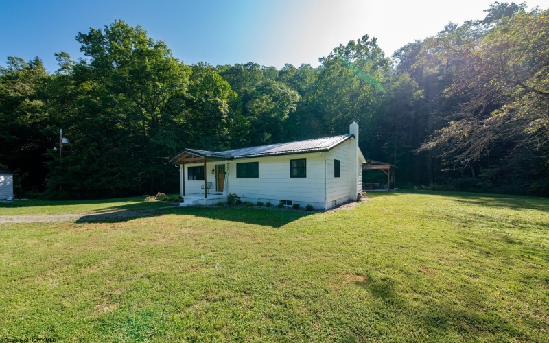 3778 Cheat Valley Highway, Rowlesburg, West Virginia 26425, 3 Bedrooms Bedrooms, 5 Rooms Rooms,1 BathroomBathrooms,Single Family Detached,For Sale,Cheat Valley,10161065