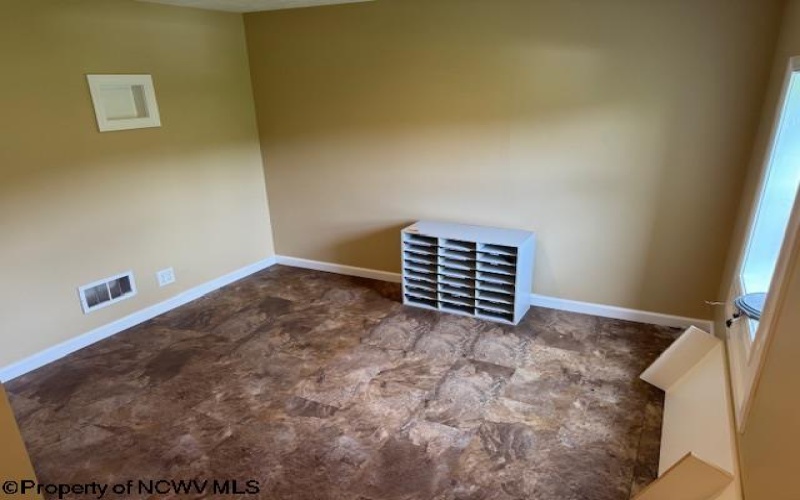 210 Park Avenue, Fairmont, West Virginia 26554, ,Commercial/industrial,For Sale,Park,10161059